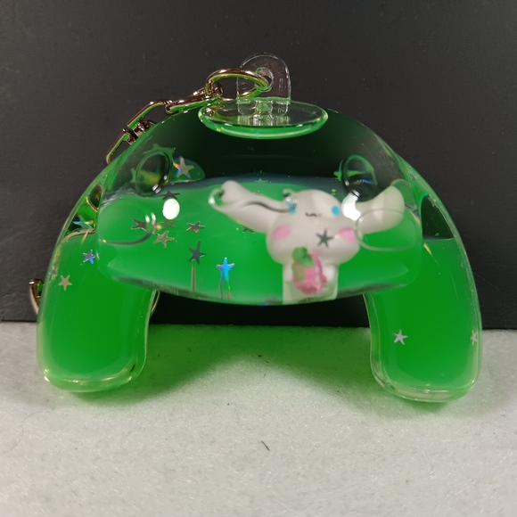 Hello Kitty and Friends Sanrio Green Cinnamoroll Glass Keychain Tsunameez - Picture 1 of 5